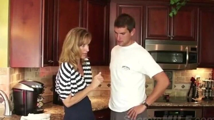 Amazing MILF Successfully Seduces Younger Man